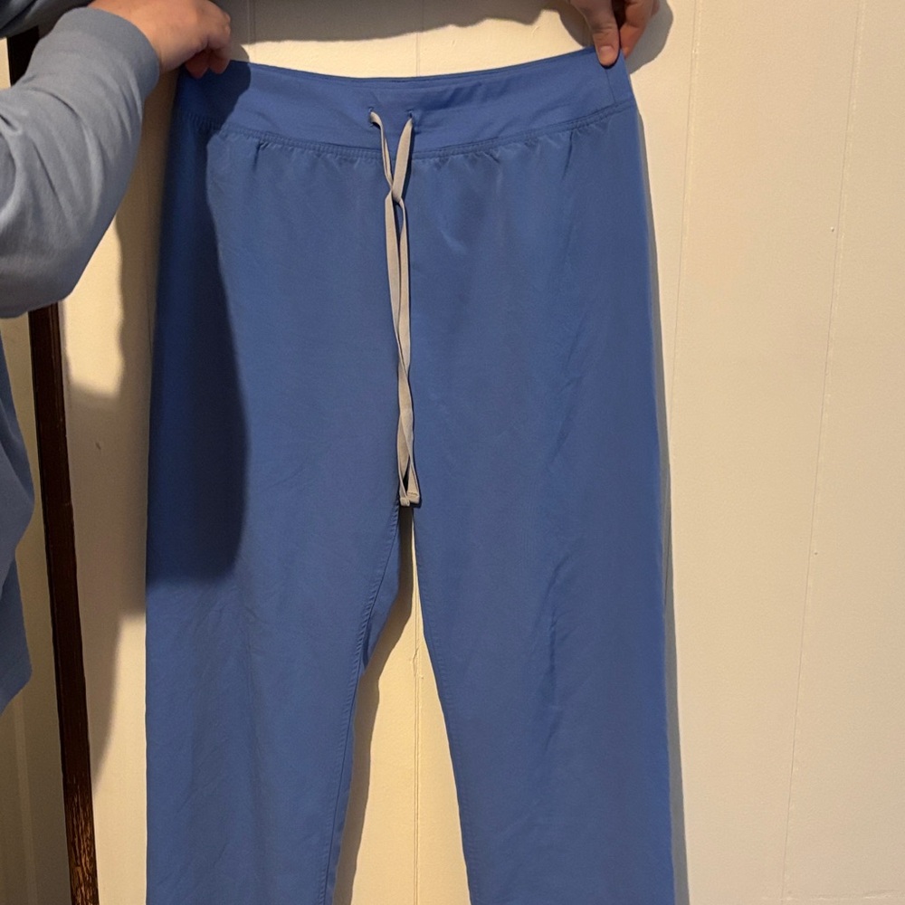 Figs Women’s Blue scrubs with Gray Drawstring